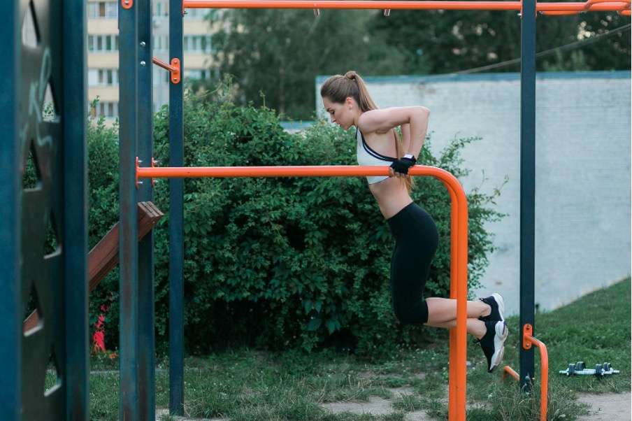 A Simple Gym Strength Routine for Busy Beginners